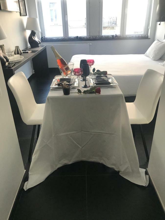 Aparthotel Les Lofts De Styliste Saint-Gilles Zewnętrze zdjęcie